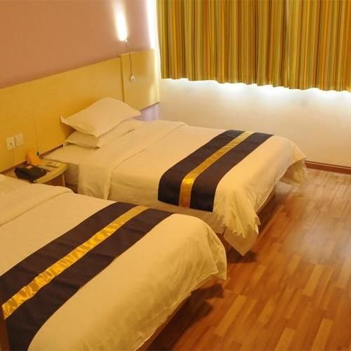 Yuanman Hotel Huizhou Yongwang Plaza Екстер'єр фото